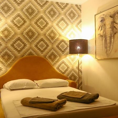 Colonial Touch Apartament Brassó Kültér fotó