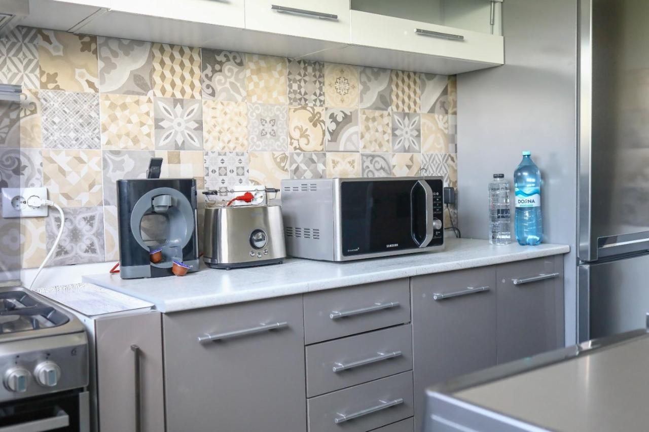 Colonial Touch Apartament Brassó Kültér fotó