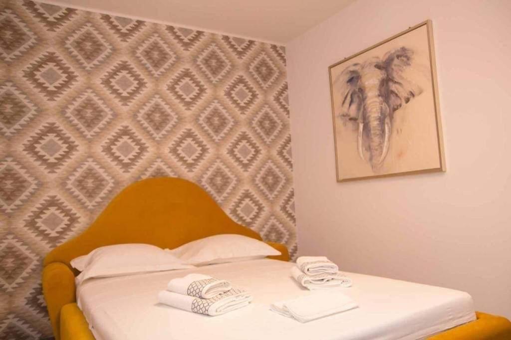 Colonial Touch Apartament Brassó Kültér fotó