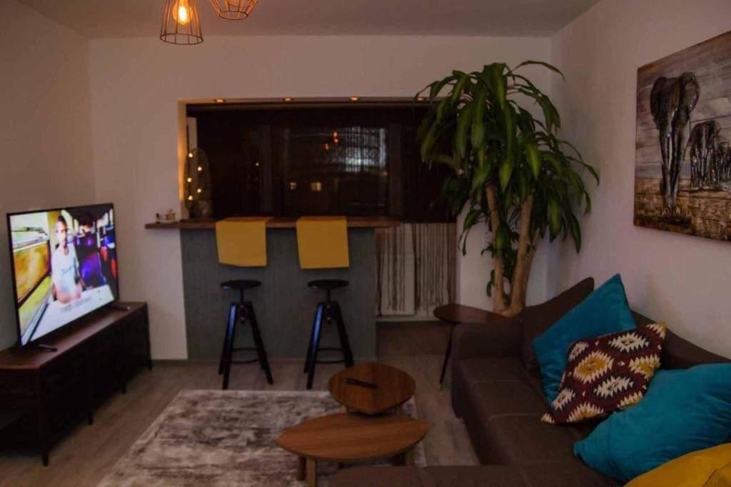 Colonial Touch Apartament Brassó Kültér fotó
