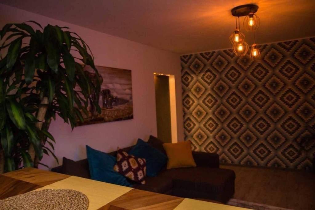 Colonial Touch Apartament Brassó Kültér fotó